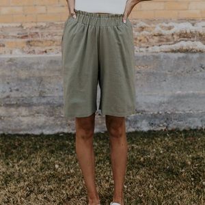 NWOT Roolee paper bag shorts